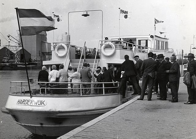 Schip Veluwe in Harderwijk Schip Veluwe in Harderwijk