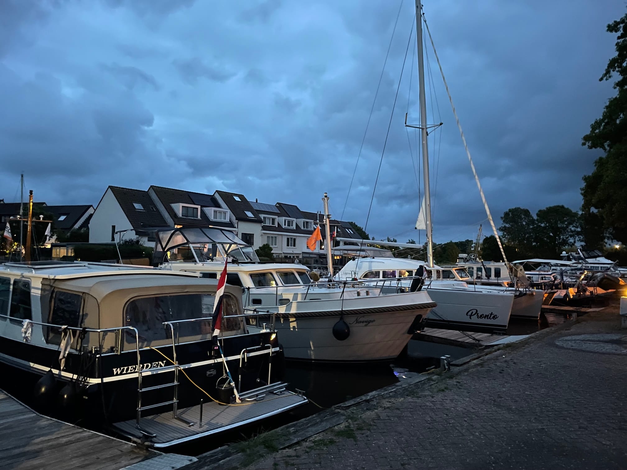 Jachthaven Pluto Den Helder Jachthaven Pluto in een rustige baai bij Den Helder, poort naar het wad