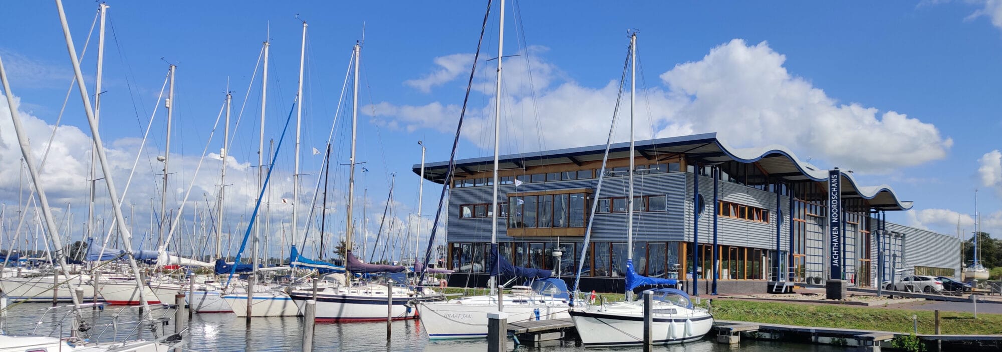 Jachthaven Noordschans Jachthaven Noordschans bij Klundert aan het Hollandsch Diep