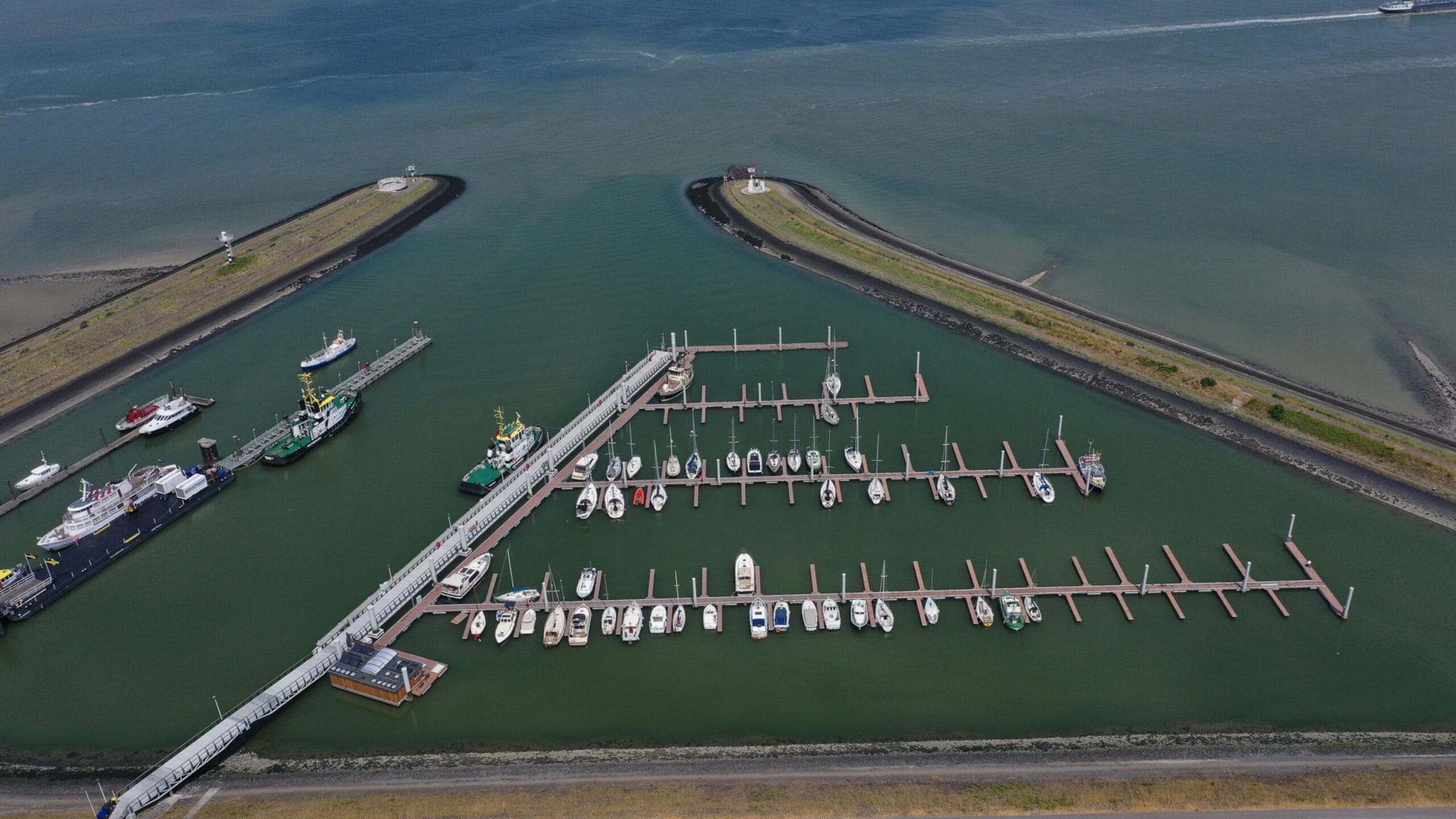 Jachthaven Terneuzen in de Oude Veerhaven aan de Westerschelde