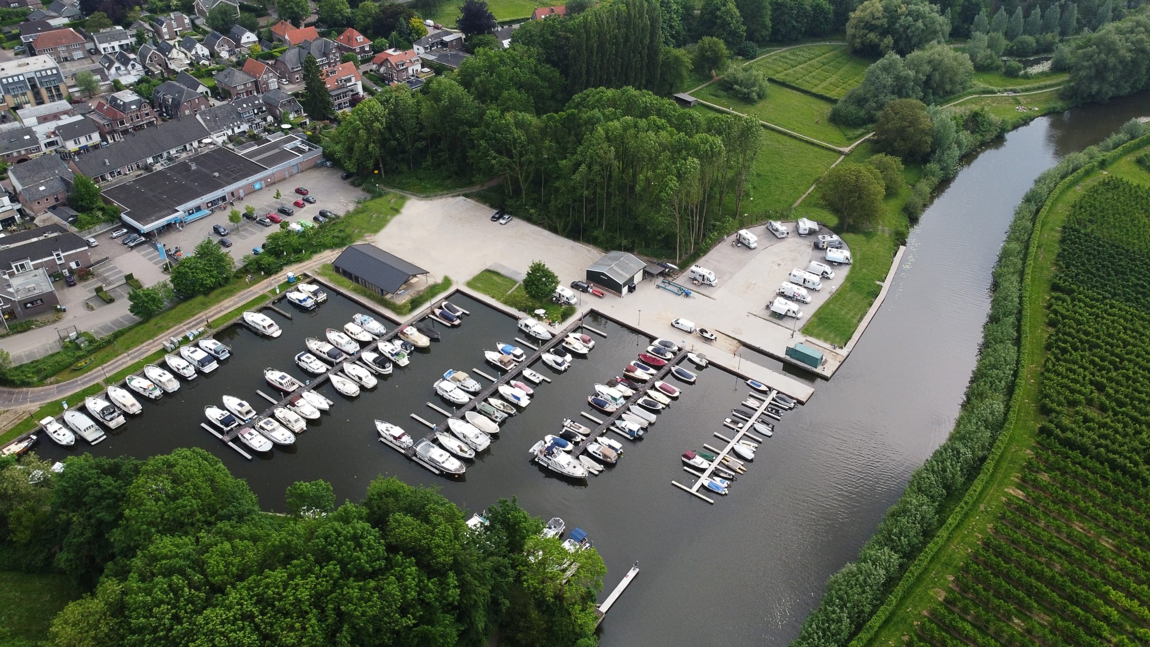 W.S.V. Achter ‘t Veer W.S.V. Achter 't Veer aan de Linge bij Geldermalsen