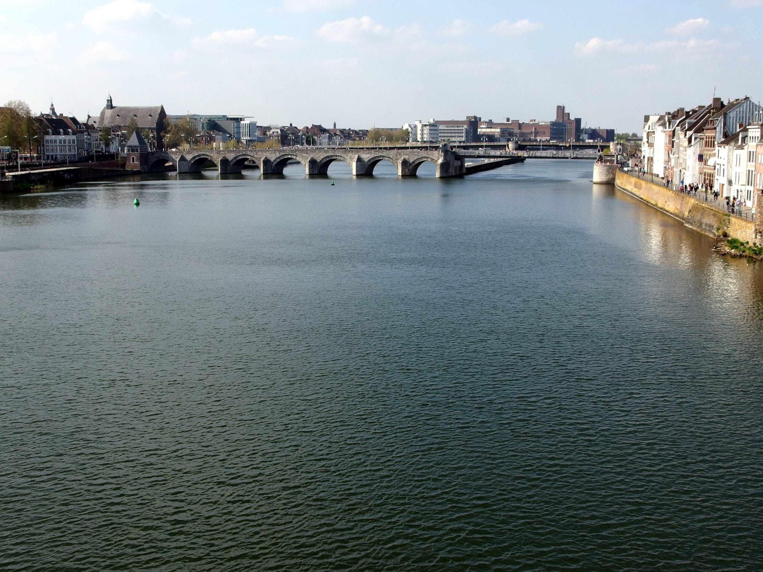Sint-Servaasbrug over de Maas in Maastricht