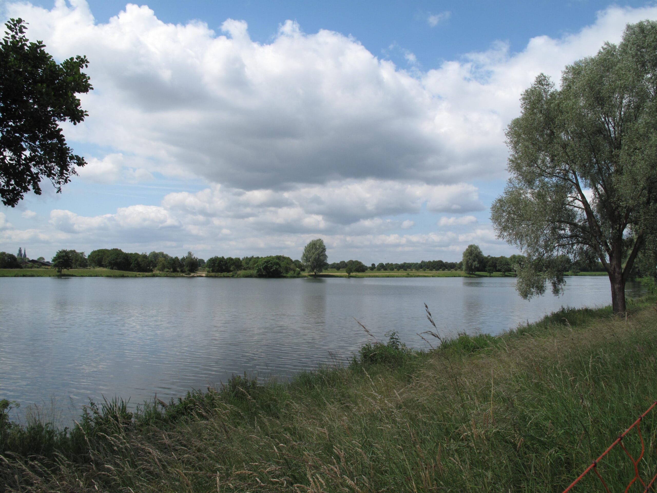 mook-en-middelaar-mookerplas Panorama van de Mookerplas, gemeente Mook en Middelaar