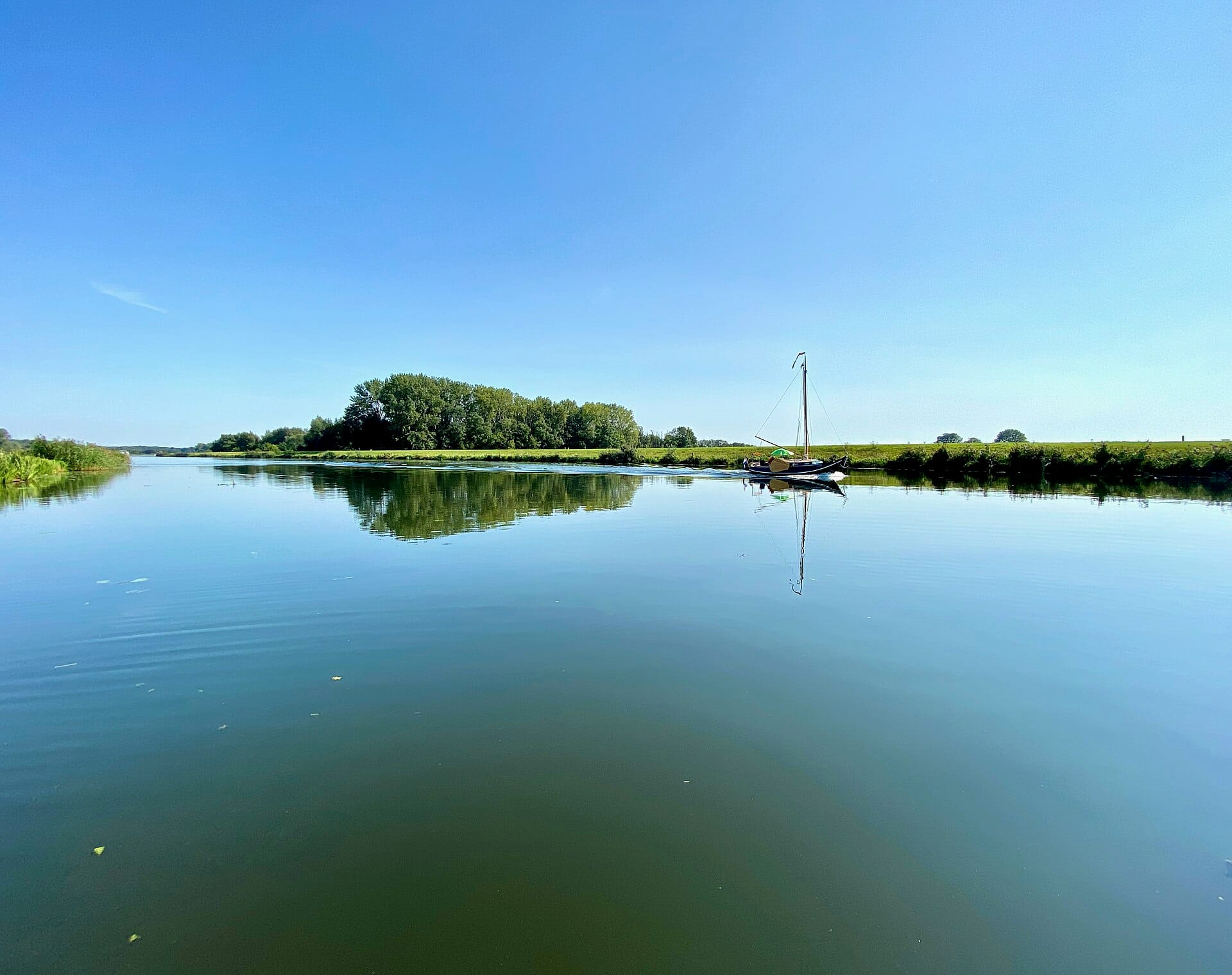 bronckhorst-oude-ijssel-pleziervaart Pleziervaart op de Oude IJssel bij Laag-Keppel, gemeente Bronckhorst