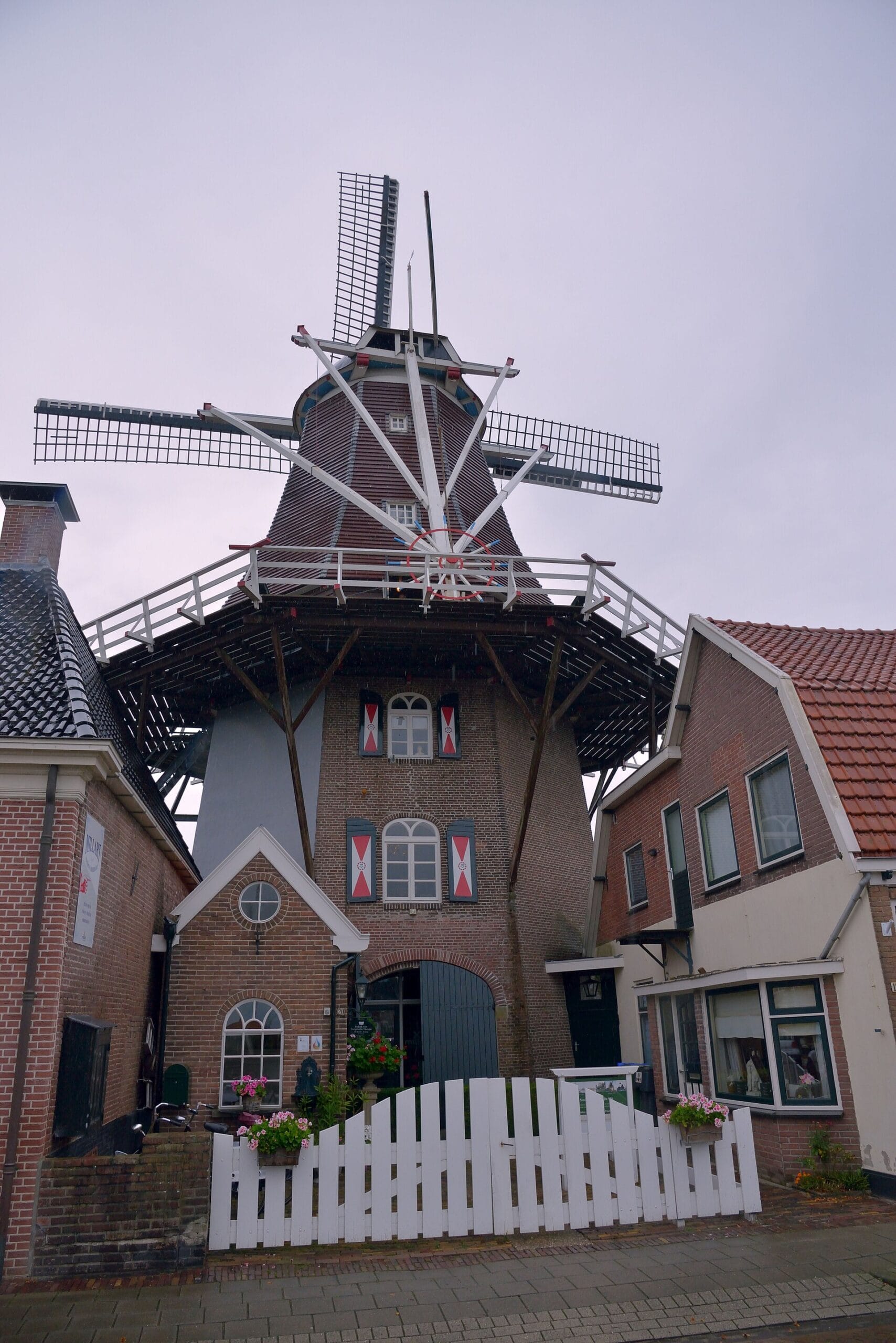 meppel-molen-de-vlijt Molen De Vlijt aan de Sluisgracht in Meppel