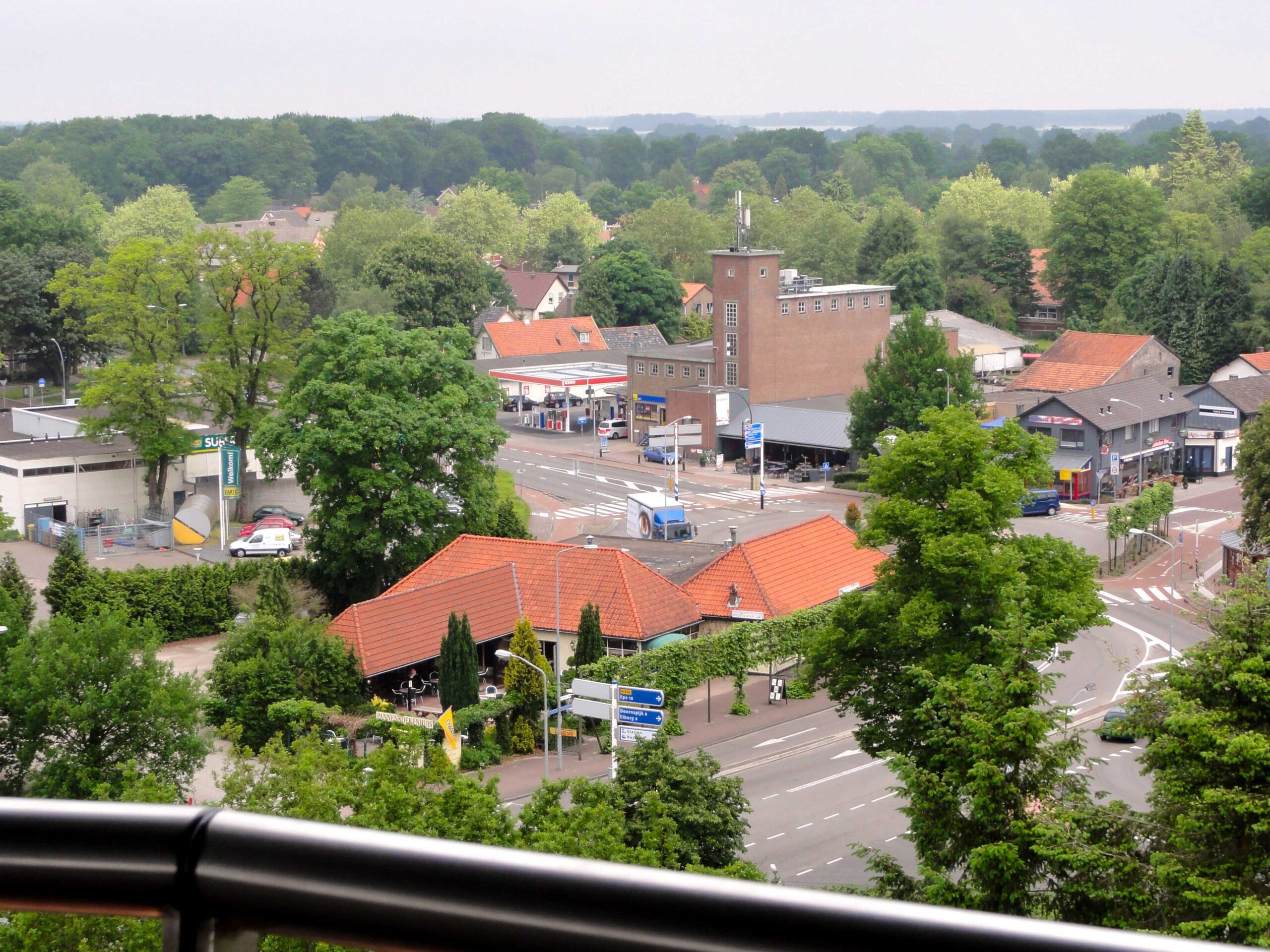 Nunspeet uitzicht Veluwemeer Uitzicht over Nunspeet en het Veluwemeer vanaf de uitkijktoren, gemeente Nunspeet
