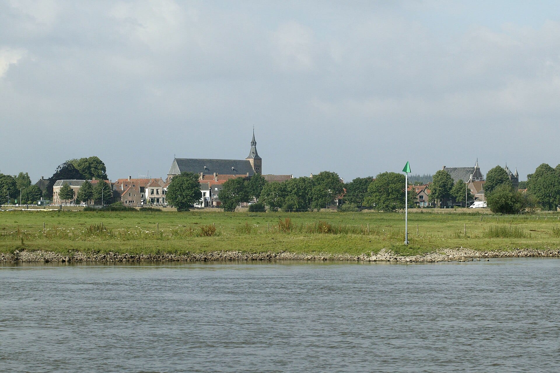 hattem-ijssel-uitzicht Hattem aan de IJssel, gemeente Hattem